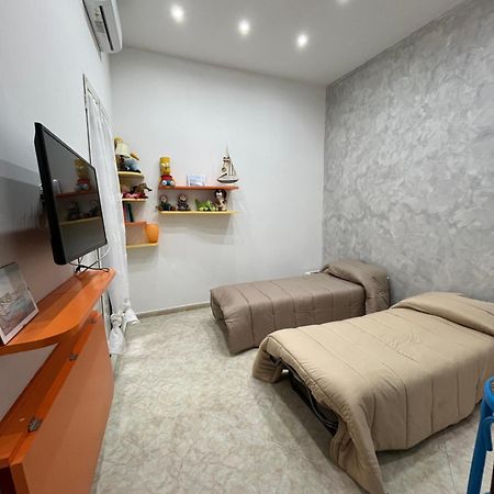 Barbi'S House Bed & Breakfast Наполи Екстериор снимка