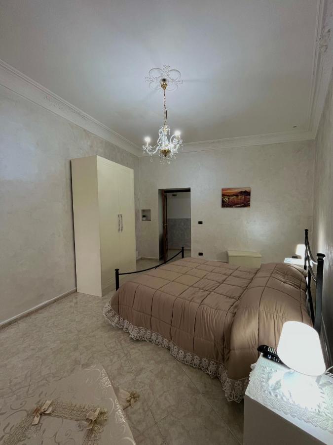 Barbi'S House Bed & Breakfast Наполи Екстериор снимка