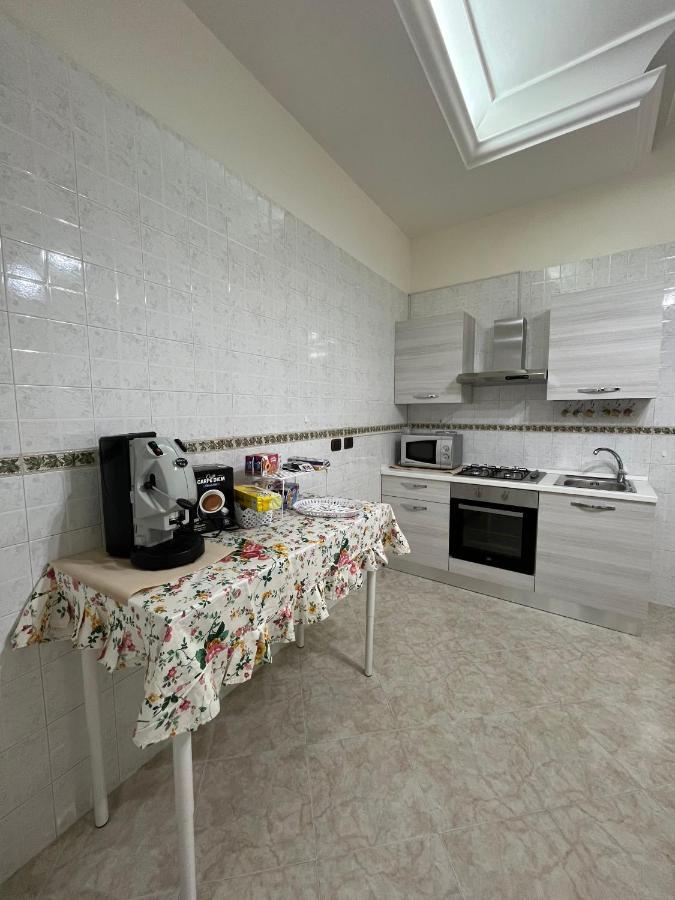 Barbi'S House Bed & Breakfast Наполи Екстериор снимка