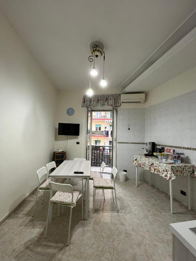 Barbi'S House Bed & Breakfast Наполи Екстериор снимка