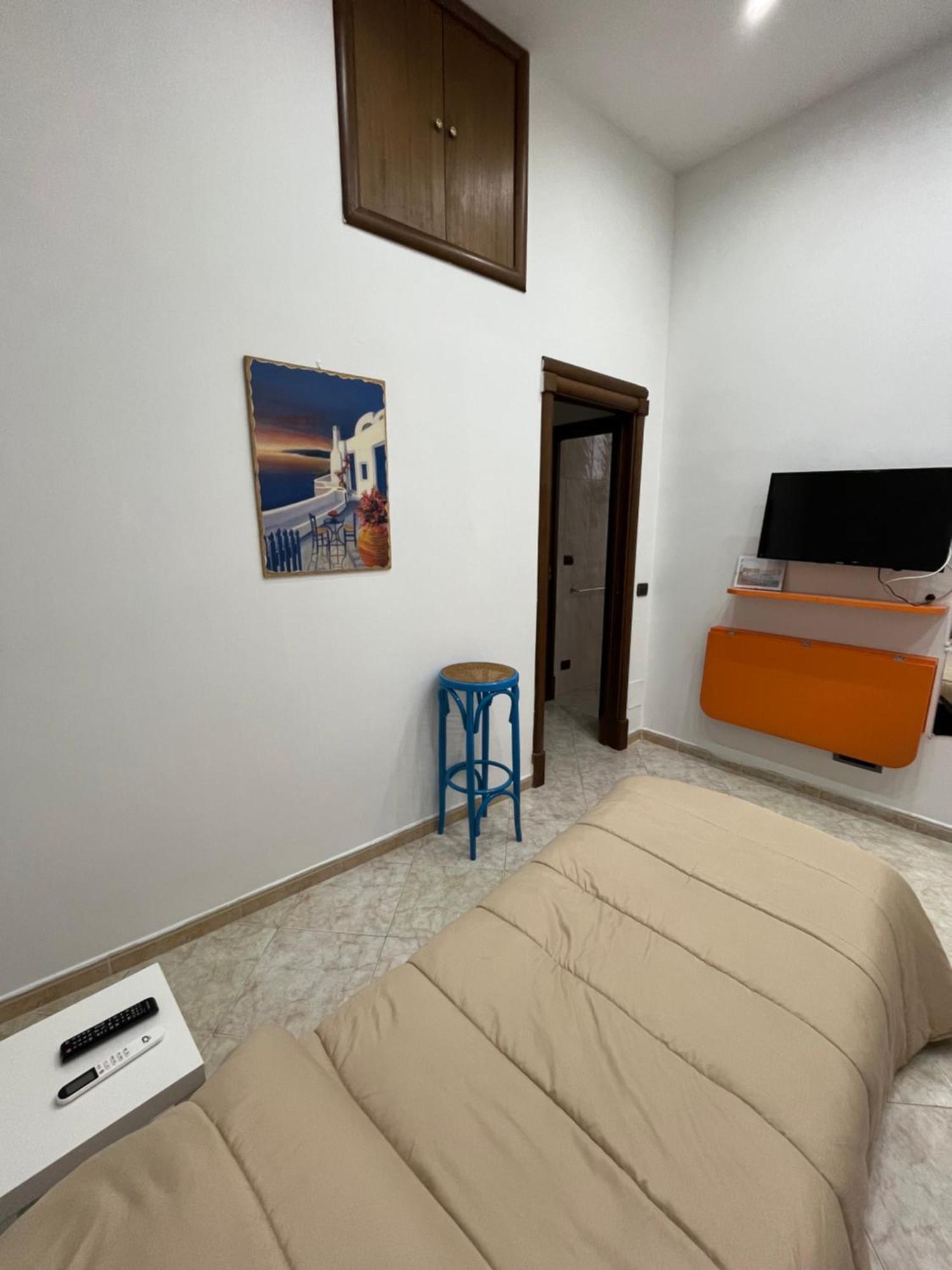 Barbi'S House Bed & Breakfast Наполи Екстериор снимка